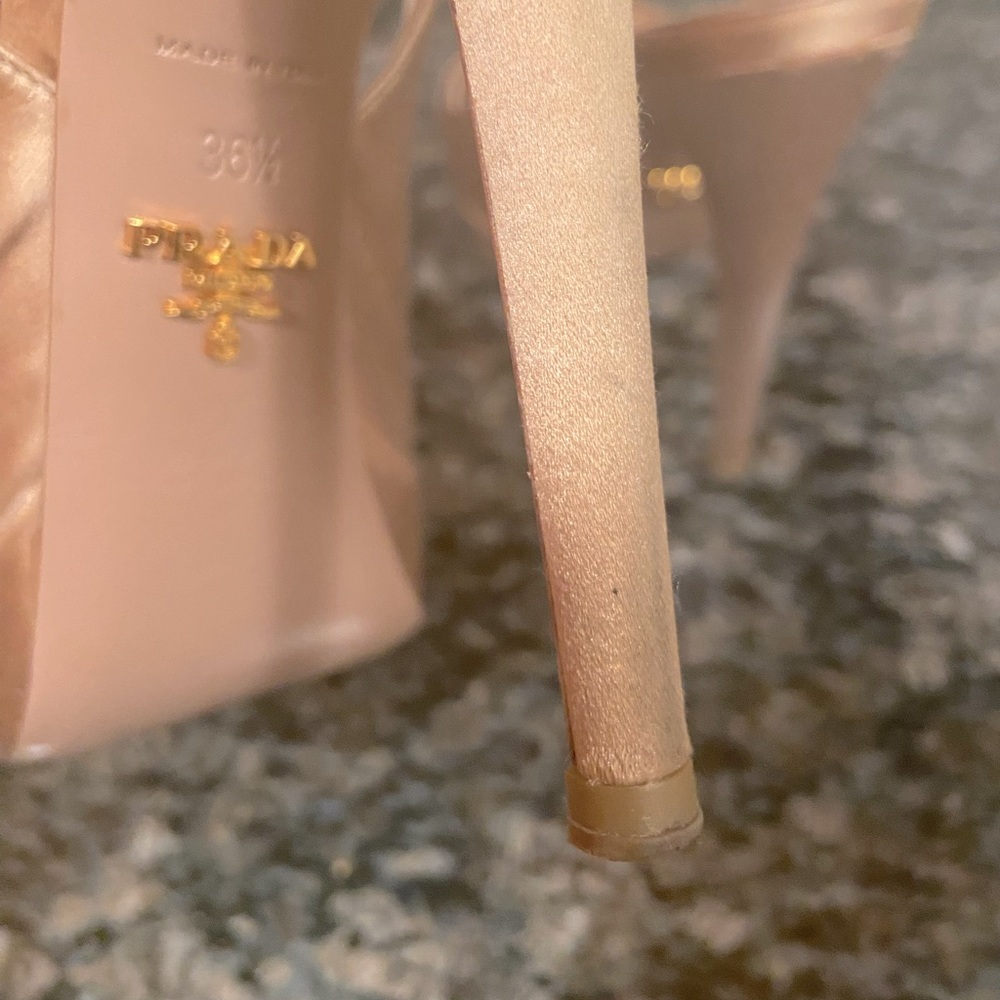 Women heels